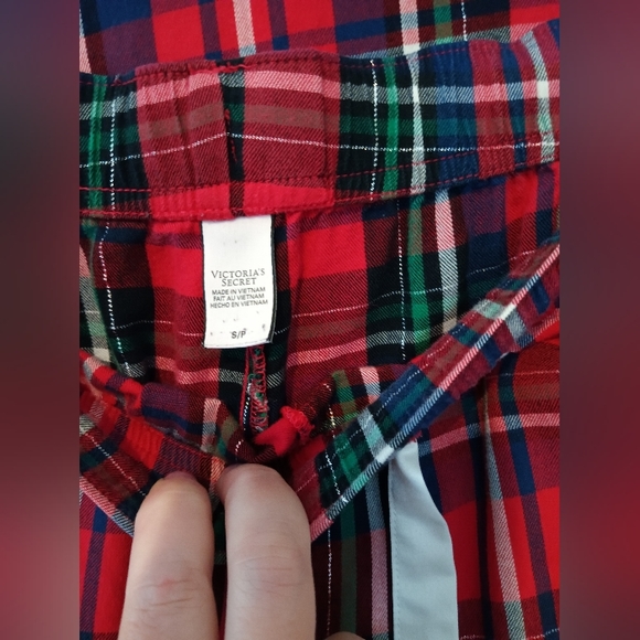 Victoria Secret 2 pc lounge/sleep set - Picture 5 of 5